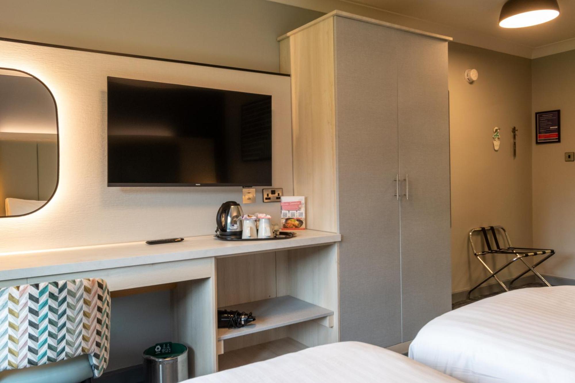Warwick Conferences - Scarman Hotel Tile Hill